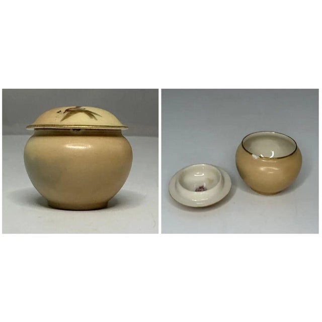 Ceramic Royal Worcester Blush Ivory Miniature Pot: Hand-Painted Robin, c. 1905 For Sale - Image 7 of 10