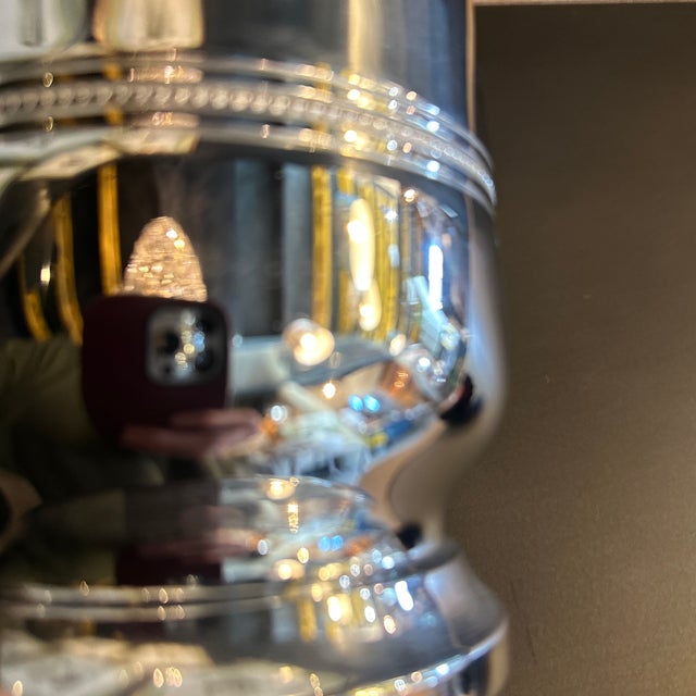 Metal 1930s Chrome Cocktail Shaker With Bakelite Handle by Faber For Sale - Image 7 of 8