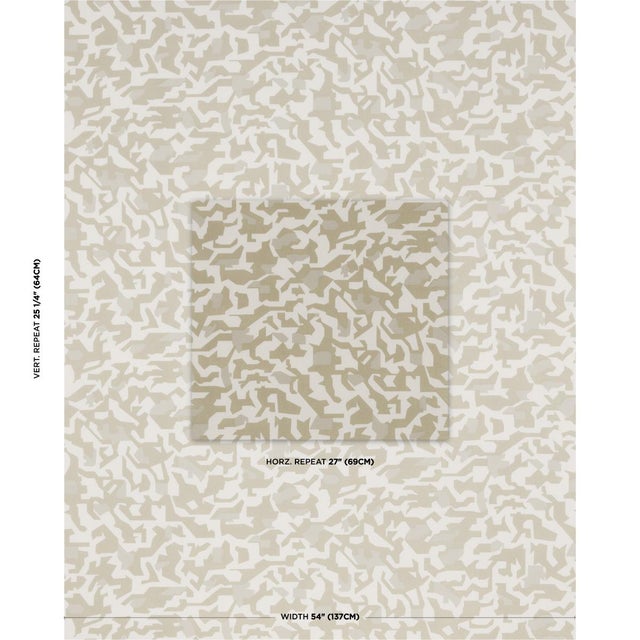 A geometric interpretation of a familiar motif, Torrey Camo Indoor/Outdoor is a medium-scale abstract design printed on a...