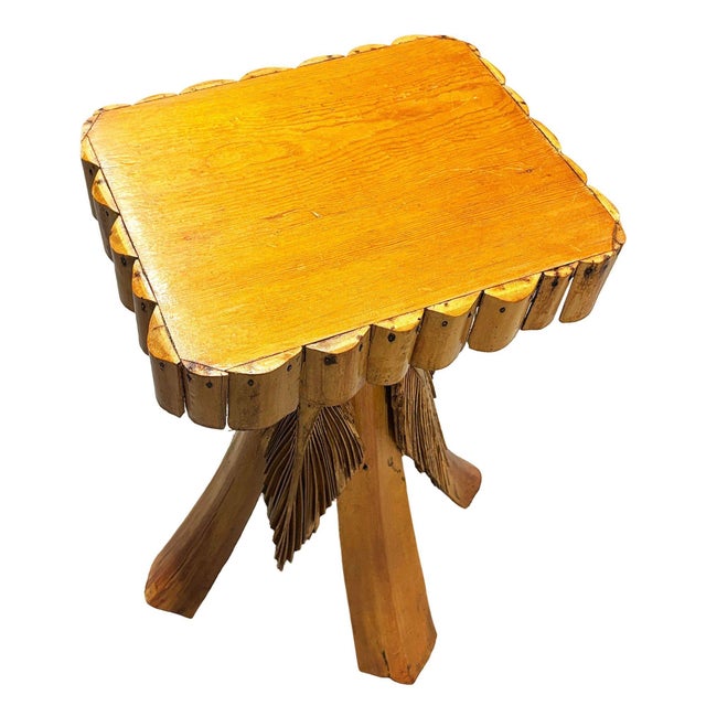 Traditional 1950s Restored MCM Hawaiian Split Bamboo Side Drinks Table W/ Koa Wood Top For Sale - Image 3 of 9