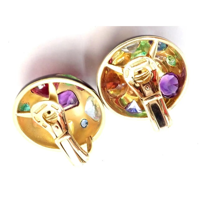 1990s Verdura Fulco Color Stone Black Enamel Yellow Gold Earrings, Pair For Sale - Image 10 of 11