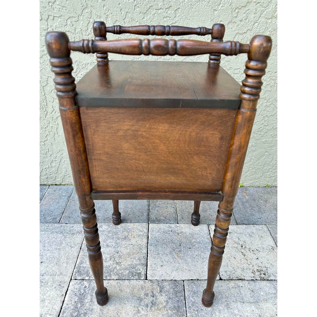 American Antique Early 20th Century h.t. Cushman Manufacturing Humidor Smoking Cabinet Table For Sale - Image 3 of 12
