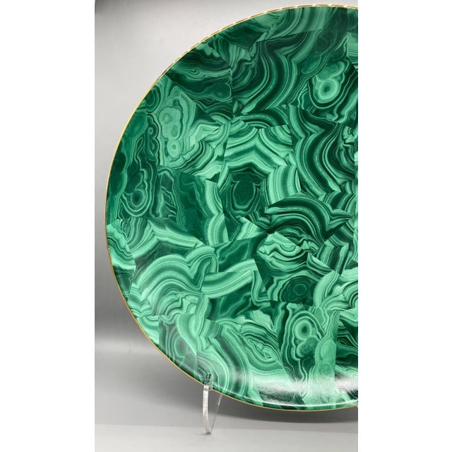 Early 21st Century Oversized Contemporary Faux Malachite Charger/ Platter/ Bowl With Gold Accents and Acrylic Stand For Sale - Image 5 of 13