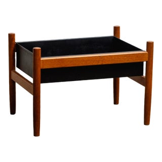 Danish Teak Planter by Hugo Frandsen for Spøttrup Stolefabrik For Sale