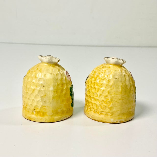 1940s Vintage Boho Chic Arts & Crafts Honeycomb & Bees Salt & Pepper Shakers - A Pair. For Sale - Image 9 of 11