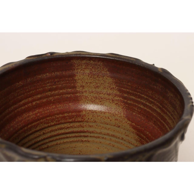 Vintage Crimson Incised Ceramic Planter With Saucer / Stand by Deanna Nichols For Sale - Image 15 of 18