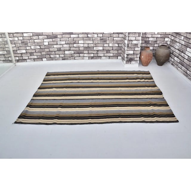 Vintage Turkish Flatweave Kilim Rug - Modernist Wabi-Sabi Striped Wool Rug For Sale - Image 10 of 11
