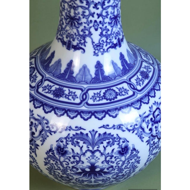 Chinese Vintage Chinese Blue and White Porcelain Tianqiuping Celestial Globe Vase - 22 Inches For Sale - Image 3 of 6