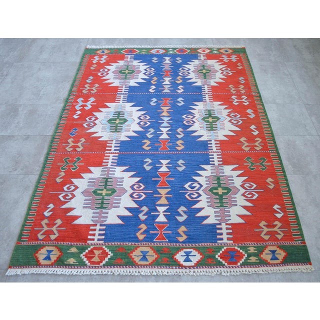 Textile Hand Woven Kilim Turkish Flat Weave Area Rug - 4′1″ × 5′10″ For Sale - Image 7 of 12