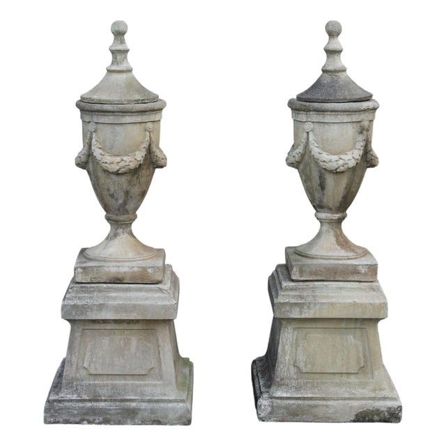 Late 20th Century Pair Of Neoclassical Style Cast Stone Garden Urns On Pedestals For Sale
