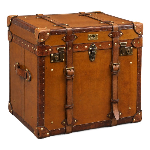 Handmade Leather Storage Trunk Side Table, Vintage English Belted Chest, Tan Leather Occasional Table, Brass Hardware Campaign Furniture For Sale