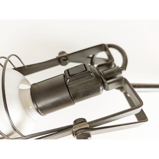 Aluminum & Black Metal Sintesi Table Lamp by Ernesto Gismondi for Artemide, 1970s For Sale - Image 6 of 16