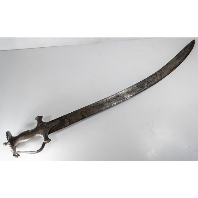 18th Century Indian Mughal Period Steel Tulwar Sword For Sale - Image 4 of 18