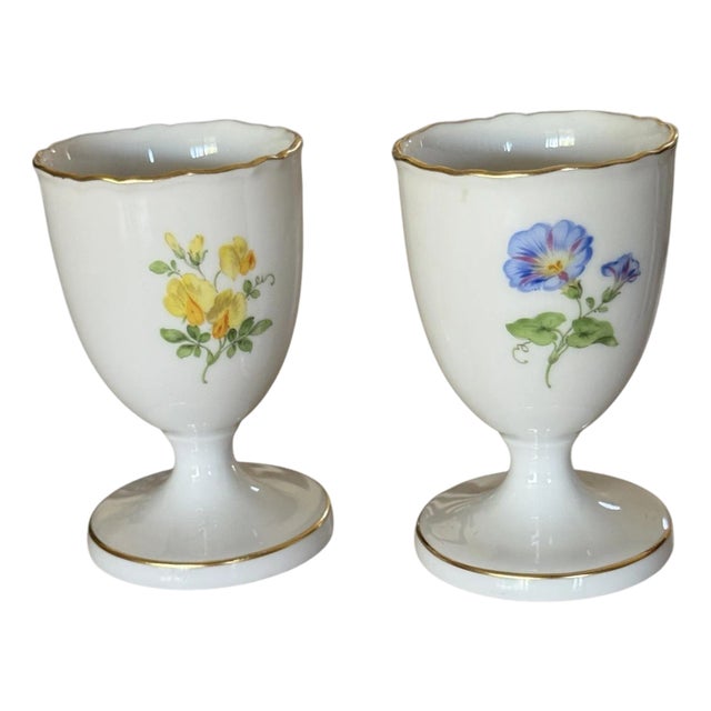 Pair of Late 20th Century Meissen Egg Cups, Morning Glory & Daffodils For Sale