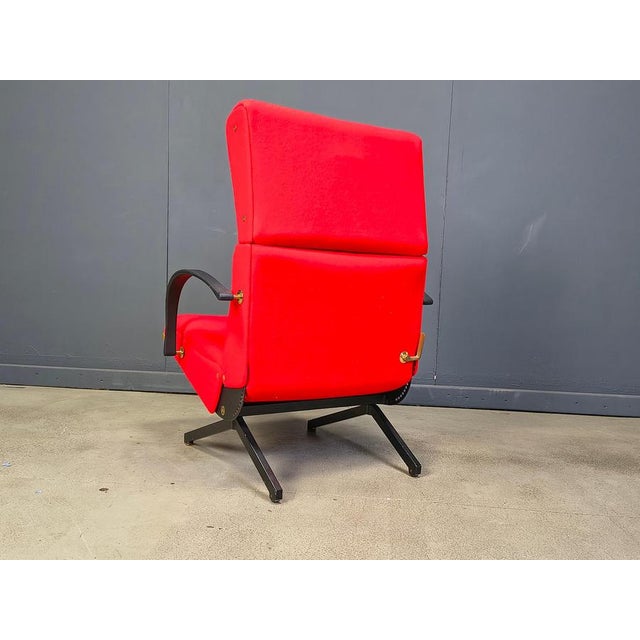 Tecno Vintage P40 Lounge Chair attributed to Osvaldo Borsani for Tecno, 1960s For Sale - Image 4 of 16