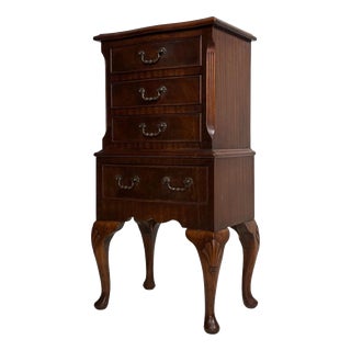 Antique Early 20th Century English Edwardian Mahogany Chest of Drawers For Sale