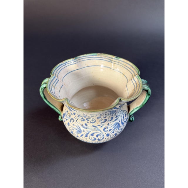 Amateur Cup in Laertina Majolica, 1600 For Sale - Image 7 of 15