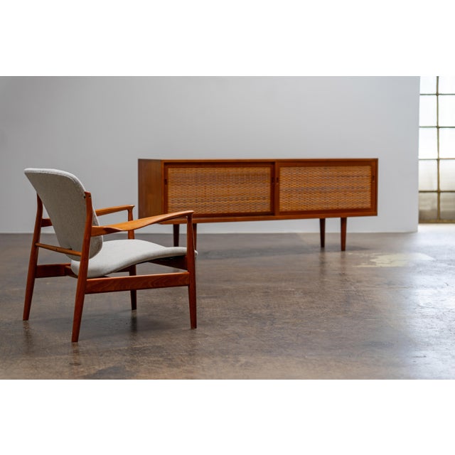 1960s RY 26 Sideboard in Teak and Cane by Hans Wegner Ry Møbler, 1960s For Sale - Image 5 of 18