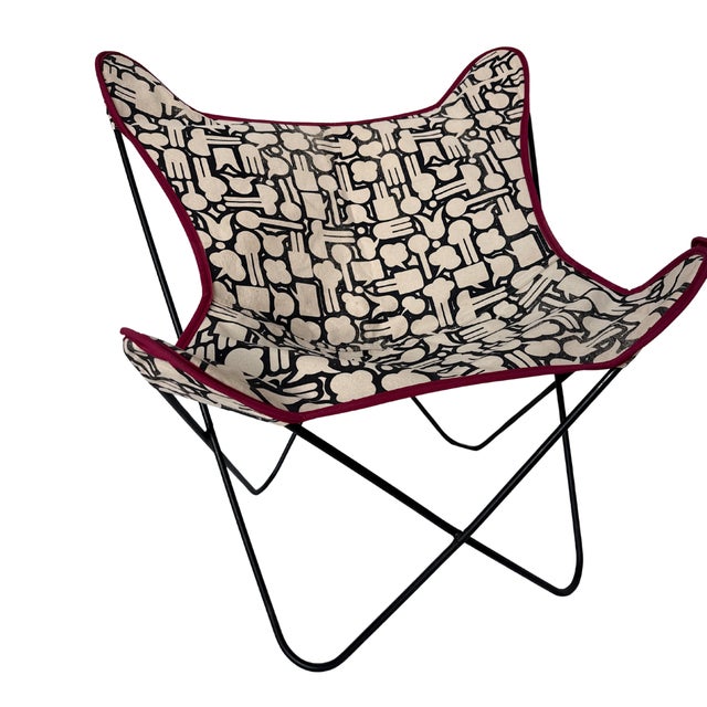 Street Art Butterfly Chairs - Set of 2 For Sale - Image 3 of 7