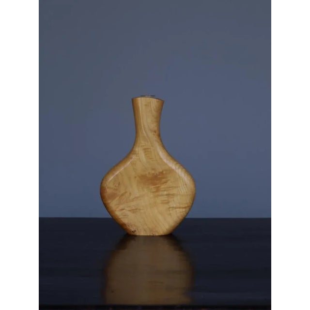 Modern Maple Wood and Glass Sculptural Vase, 1980s For Sale - Image 3 of 10