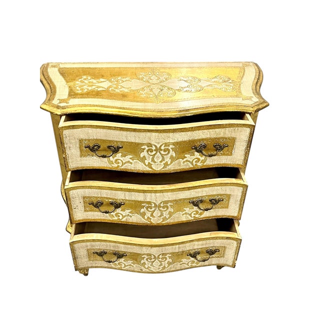 Wood Mid-Century Florentine Italian Hollywood Regency Painted Commode Chest For Sale - Image 7 of 18