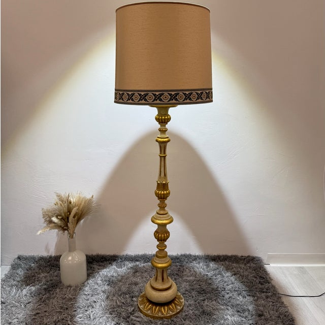 Large Italian Florentine Floor Lamp in Gilded Wood, 1960s For Sale - Image 12 of 12