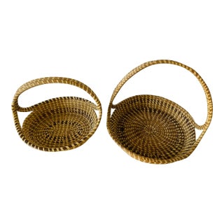 Two Vintage American South Carolina Woven Baskets - A Pair For Sale
