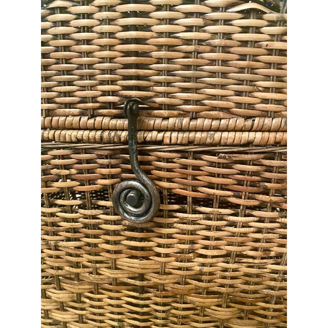 Vintage Woven Rattan Bombay Storage Chest With Lid Wrought Iron Scroll Feet, Handles, and Latch. For Sale - Image 4 of 17