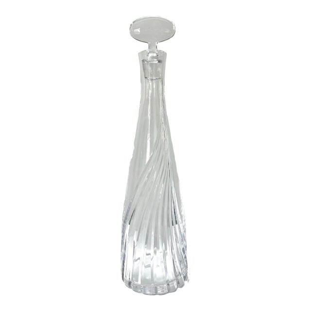 Atlantis “Flight” Cut Crystal Decanter - Portuguese 1980s Modern Barware For Sale