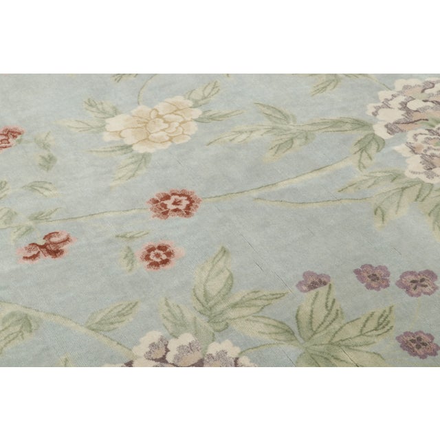 Hand-knotted in wool, this 6x6 square rug is a sophisticated addition to Rug & Kilim’s Art Deco collection. This piece...