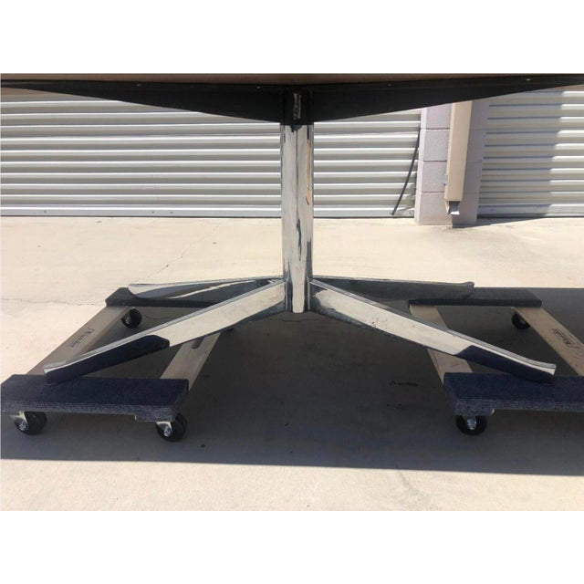 1980s Attributed to Florence Knoll Mid Century Modern Chrome Dining Conference Table For Sale In Los Angeles - Image 6 of 8