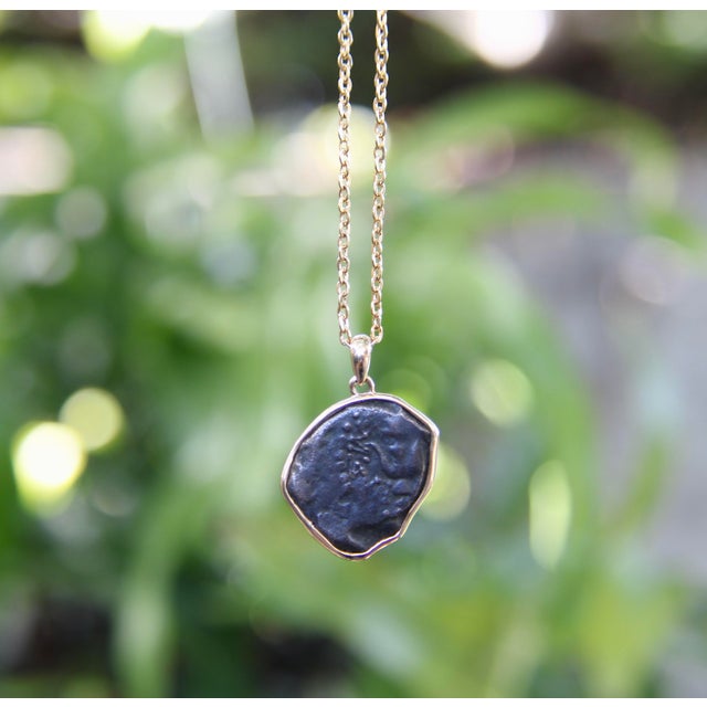 14k Gold Widow’s Mite Coin Pendant For Sale - Image 10 of 12