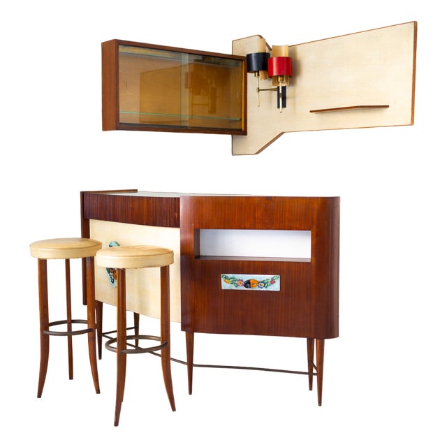 Vintage Italian Bar with Bar Stools, 1950s, Set of 4 For Sale