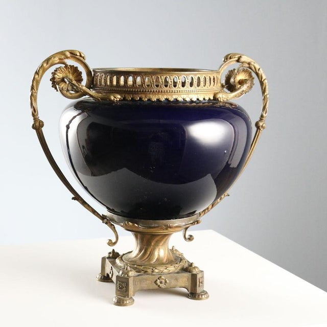 Black Vintage Porcelain and Bronze Centerpiece For Sale - Image 8 of 10