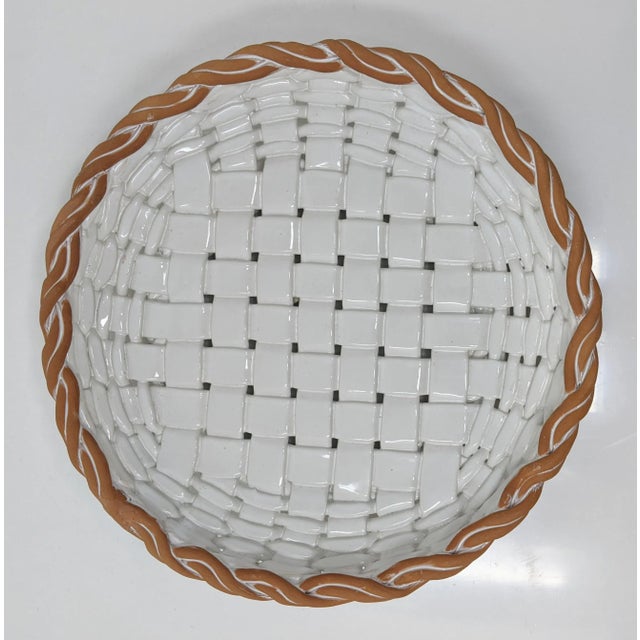 Vintage 1990s Italian European Ceramic Castellan White Hand Woven Terracotta Basket Bowl For Sale In Providence - Image 6 of 9