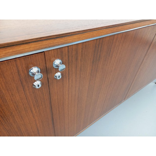 Vintage Sideboard in Rosewood and Chrome-Plated Metal by Alain Richard, 1960s For Sale - Image 9 of 18