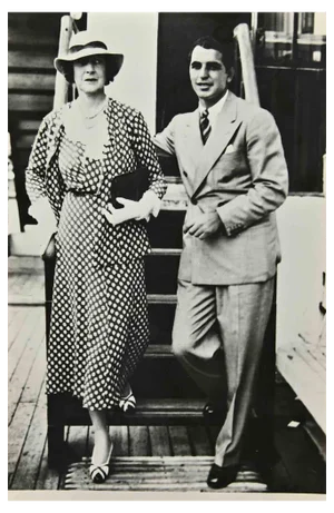 Unknown, Lady Astor with Boxer Enzo Fioramente, Vintage Black and White Photograph, 1960s