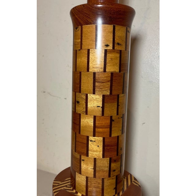 1990s Handmade Tall Turned Parquetry Natural Wood Modern Electric Table Lamp Sculpture For Sale In New York - Image 6 of 13