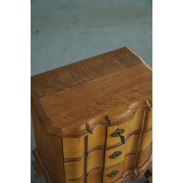Brown Danish Baroque Revival Three-Drawer Chest in Oak with Brass Hardware, 1940s For Sale - Image 8 of 18