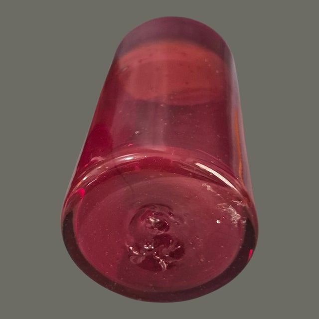 Late 20th Century Late 20th Century Hand Crafted in Mexico Red Art Glass Tumblers Water Ice Tea Glasses - Set of Six For Sale - Image 5 of 9