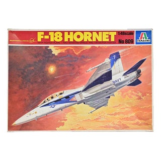 No. 809 McDonnell Douglas F-18 Hornet Model Kit from Italeri, Italy, 1980s For Sale
