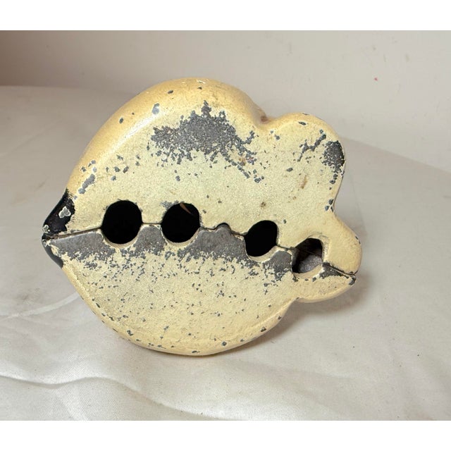 Antique Original Grace Drayton Cast Iron Hubley Dog Bee Coin Still Bank 1900s For Sale - Image 13 of 13