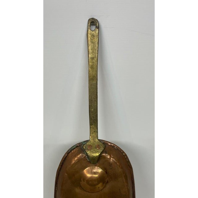 Antique Oblong Copper & Brass Egg Poacher Pan With Long Hanging Handle For Sale - Image 4 of 10