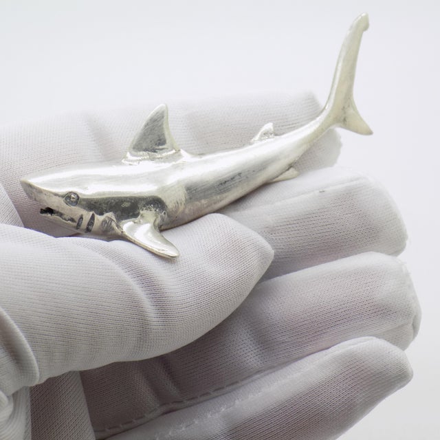 A bold and dynamic piece, this vintage Italian shark figurine captures the power and movement of one of nature’s most...