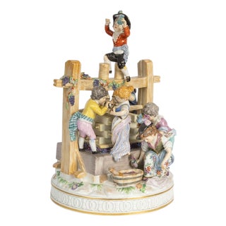 Large The Wine Press Figurine Group in Porcelain from Meissen, Early 20th Century For Sale