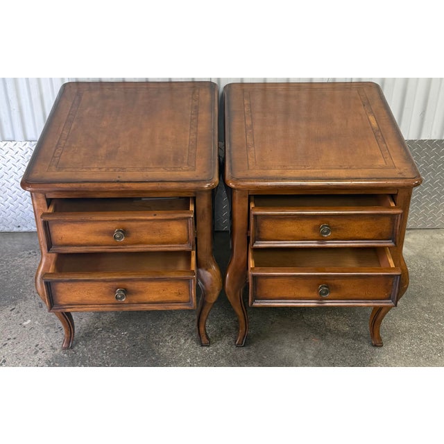 French Late 20th Century Thomasville Louis XV End Tables / Nightstands For Sale - Image 3 of 12