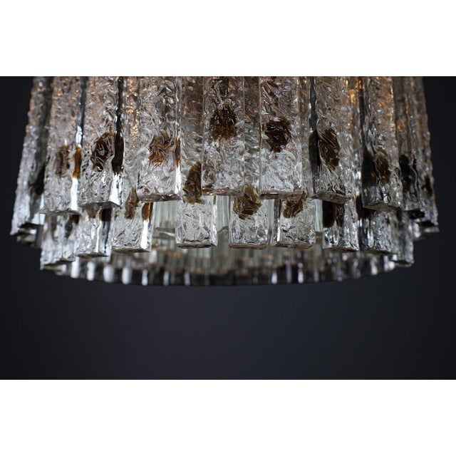 Large Mid-Century Modern Murano Glass Chandelier, Italy, 1960s For Sale - Image 12 of 15