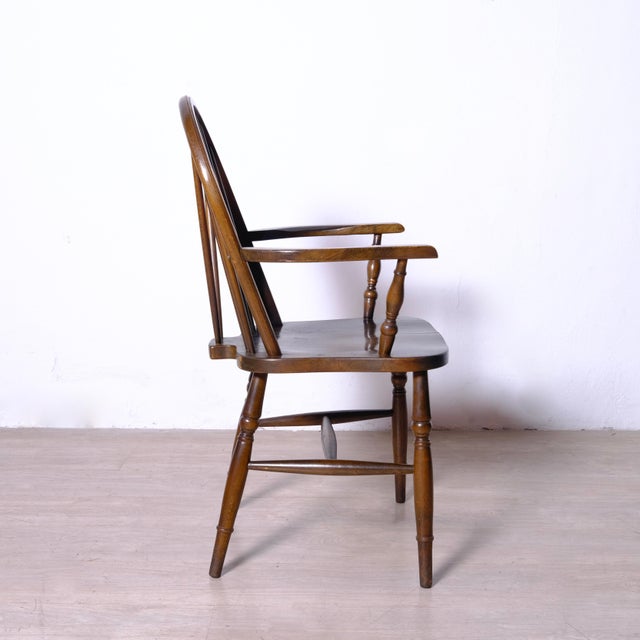 Wood Antique English Windsor Chair with Armrests, 19th Century For Sale - Image 7 of 14