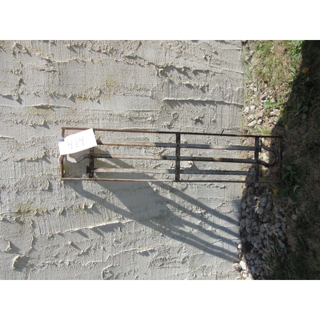 1900 - 1909 Antique Victorian Iron Gate For Sale - Image 5 of 6