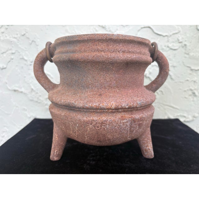 Late 18th Century Antique Primitive Cast Iron Three-Leg Cauldron Pot With Swing Handle For Sale - Image 5 of 9